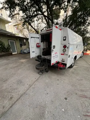 Magnet Plumbing service vehicle on-site for Slab Leak Repair in Groveland